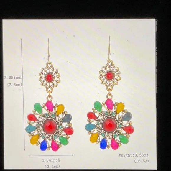 NWT women’s multicolored faceted rhinestone dangle earrings - Picture 2 of 3